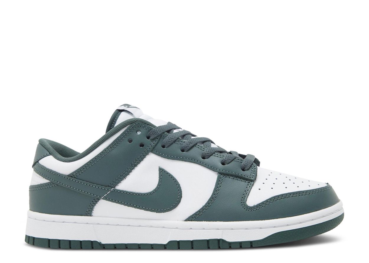 Nike Dunk Low "Vintage Green"