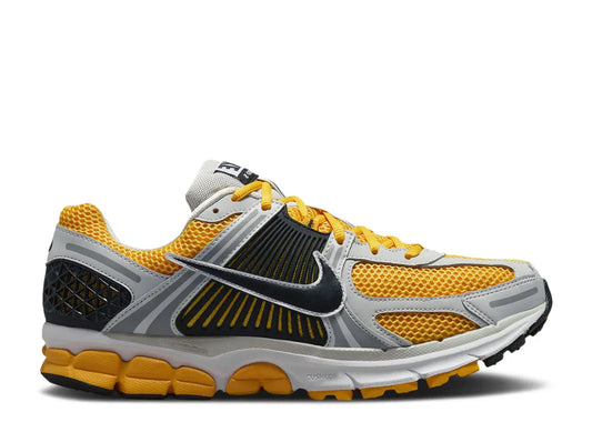 Nike Zoom Vomero "University Gold"