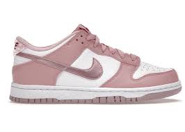 Nike Dunk Low "Pink Velvet"